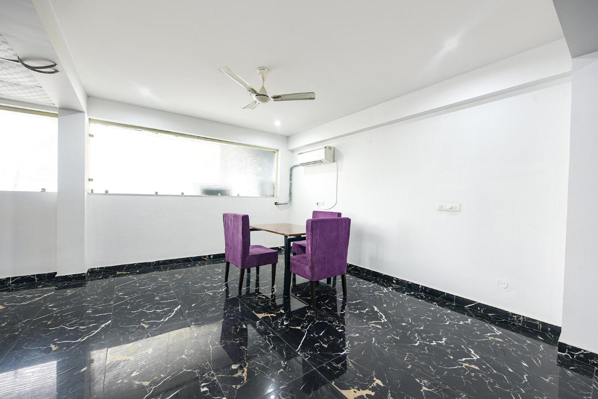 Fabhotel City Suits Gurgáon Kültér fotó