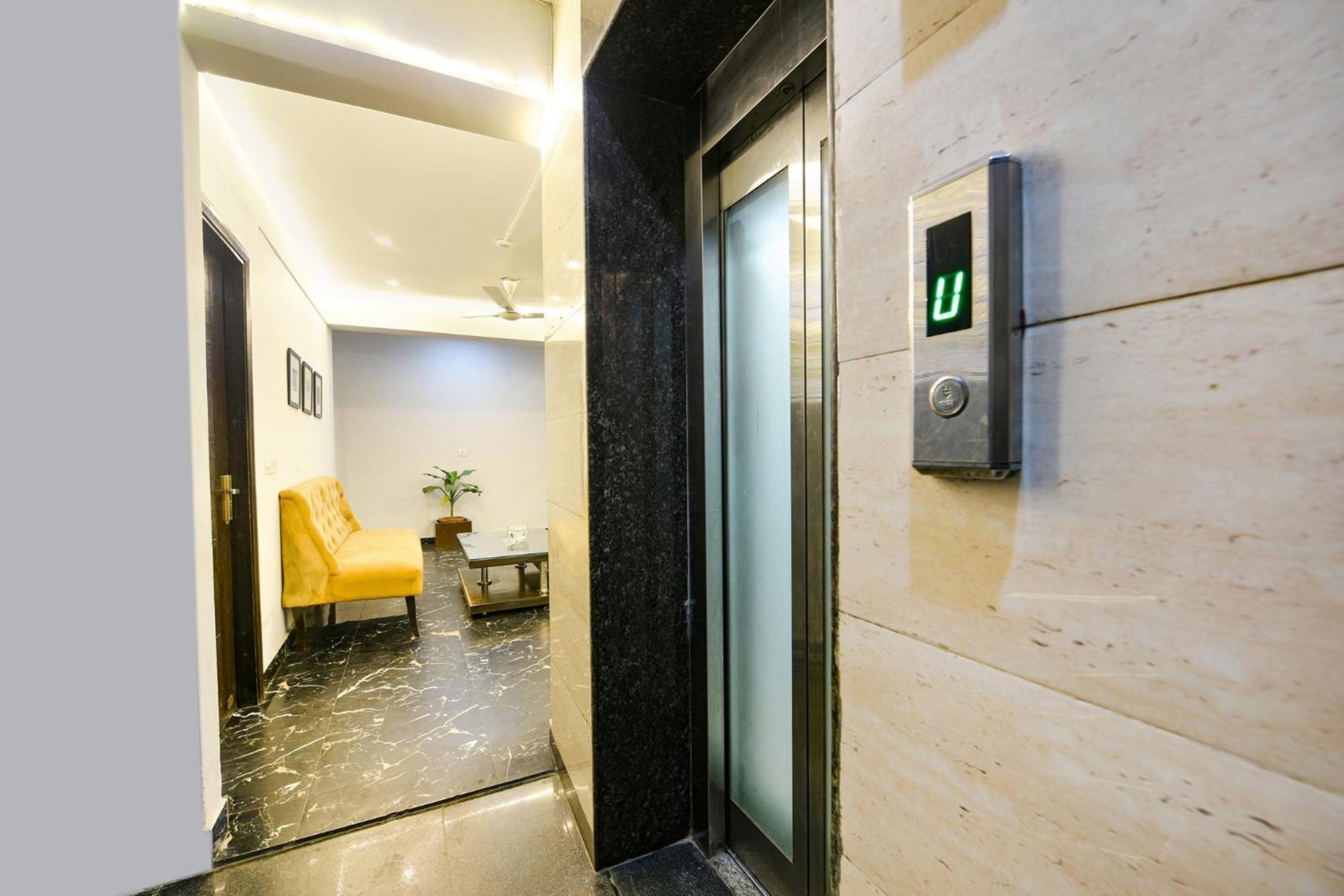 Fabhotel City Suits Gurgáon Kültér fotó