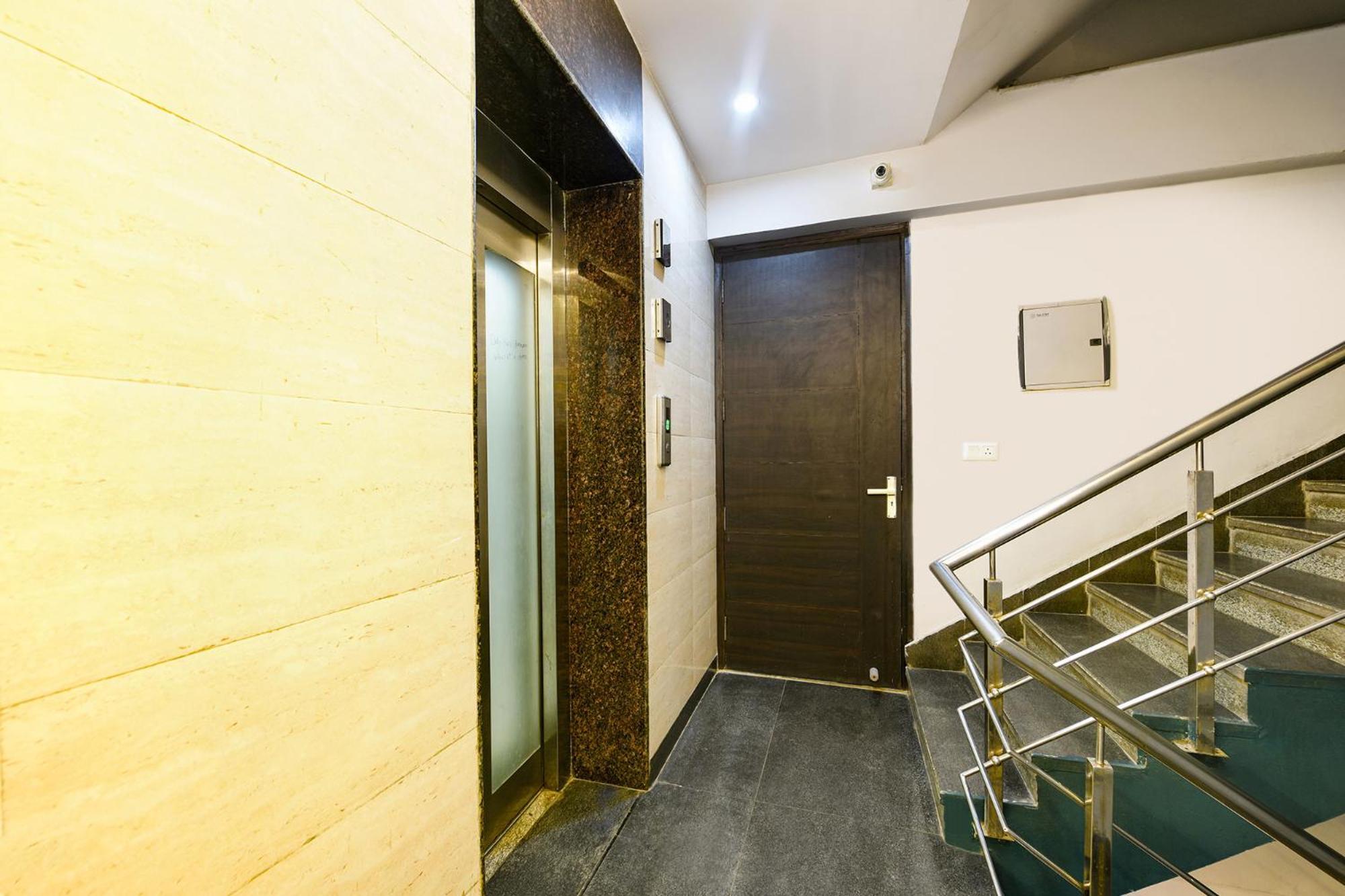 Fabhotel City Suits Gurgáon Kültér fotó